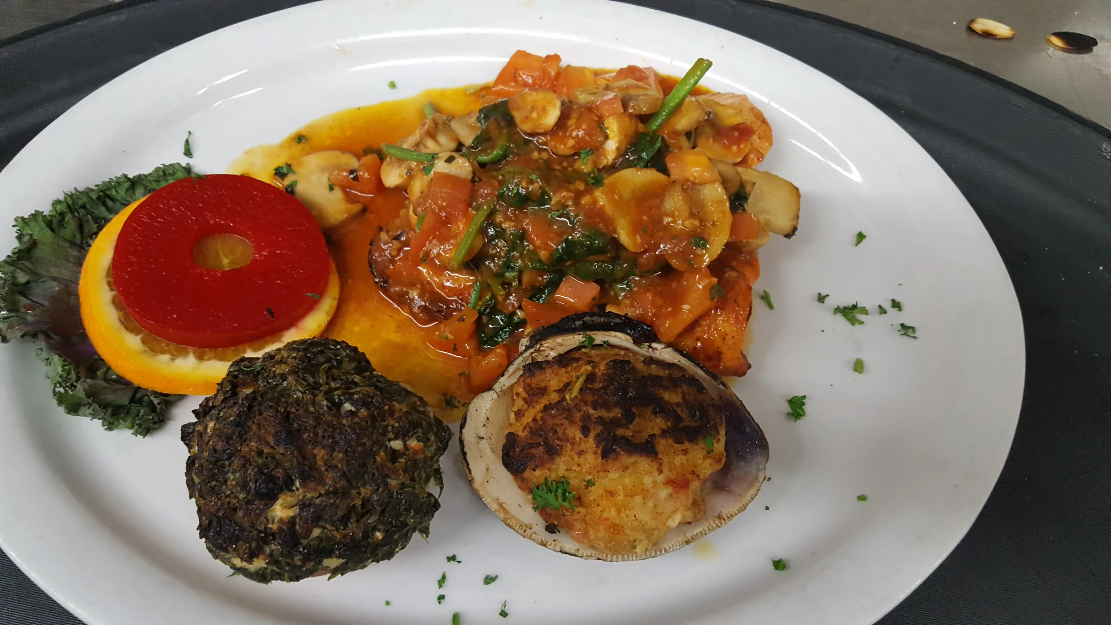 Delicious diner food presentation